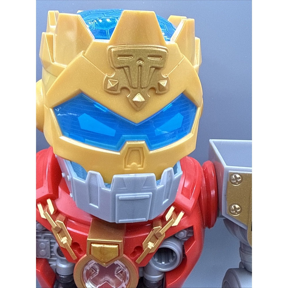 Treasure X Robots Gold Mega Treasure Bot Incomplete - Picture 3 of 7